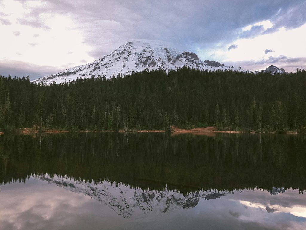 Travel photograph for Seattle and national parks: 5-Day Sample Itinerary